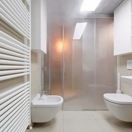 Haven Loft - Private Spa, Parking & Jacuzzi Apartmán *