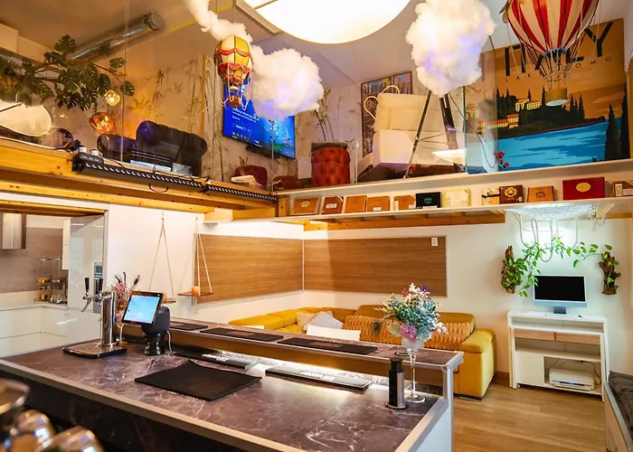Apartmán Haven Loft - Private Spa, Parking & Jacuzzi