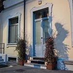 Haven Loft - Private Spa, Parking & Jacuzzi * Como