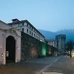 Haven Loft - Private Spa, Parking & Jacuzzi Apartament