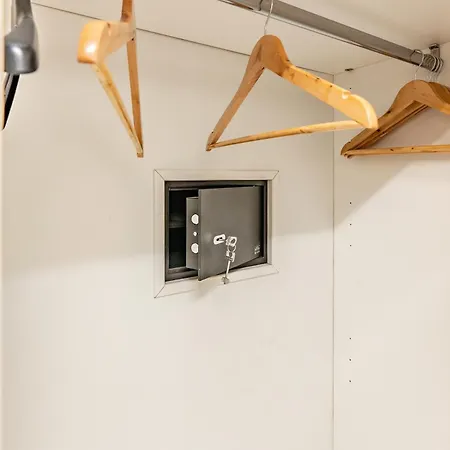Luxe & Haven - Jacuzzi, Sauna, Steam, Private Parking Apartamento *