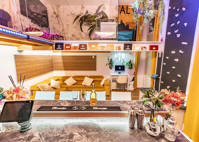 Apartment Luxe & Haven - Jacuzzi, Sauna, Steam, Private Parking *