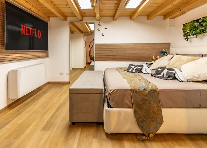 Apartment Luxe & Haven - Jacuzzi, Sauna, Steam, Private Parking