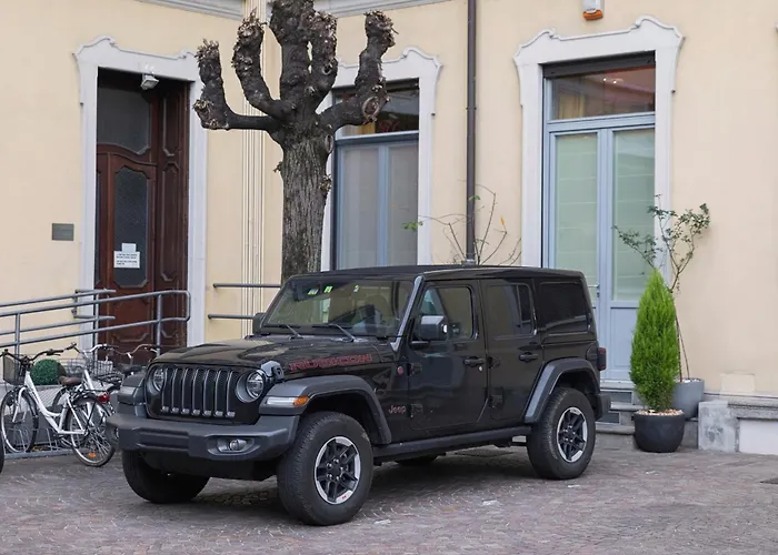 Luxe & Haven - Jacuzzi, Sauna, Steam, Private Parking Como