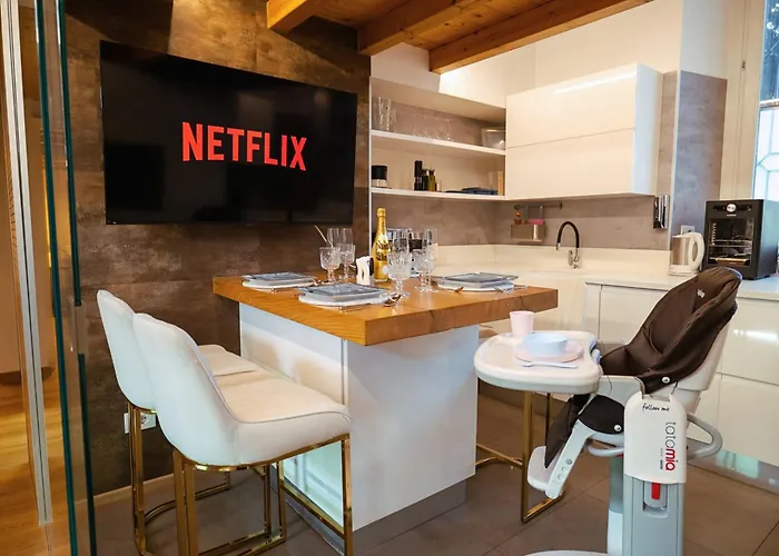 Apartment Luxe & Haven - Jacuzzi, Sauna, Steam, Private Parking