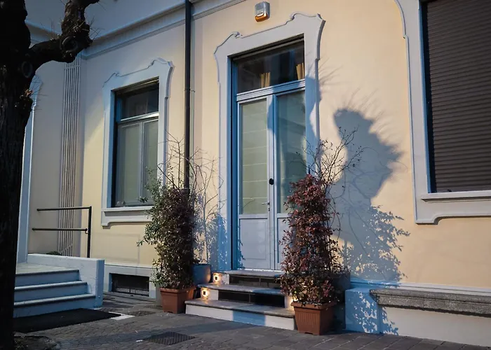 Luxe & Haven - Jacuzzi, Sauna, Steam, Private Parking * Como