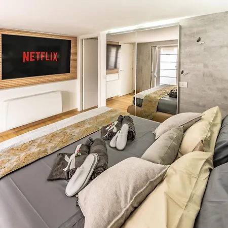 Luxe & Haven - Jacuzzi, Sauna, Steam, Private Parking *