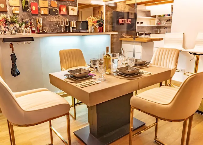 Apartment Luxe & Haven - Jacuzzi, Sauna, Steam, Private Parking